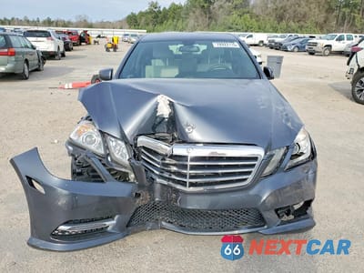 Piąte zdjęcie samochodu w środku: 2013 MERCEDES-BENZ E 350 VIN:WDDHF5KB6DA729073 - miniatura