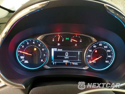 Zdjęcie 9 z 13 samochodu: 2017 CHEVROLET MALIBU LT VIN:1G1ZE5ST3HF133026 - miniatura
