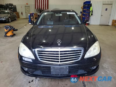 Piąte zdjęcie samochodu w środku: 2008 MERCEDES-BENZ S 550 VIN:WDDNG71X48A233560 - miniatura