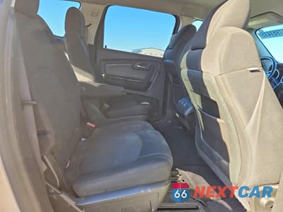 Zdjęcie 11 z 13 samochodu: 2012 CHEVROLET TRAVERSE LT VIN:1GNKRGED3CJ274396 - miniatura