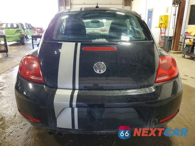 Zdjęcie 6 z 11 samochodu: 2012 VOLKSWAGEN BEETLE VIN:3VWAX7AT8CM647214 - miniatura