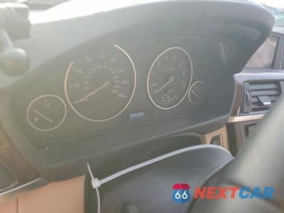 Zdjęcie 9 z 11 samochodu: 2014 BMW 328 I VIN:WBA3A5G57ENP29239 - miniatura