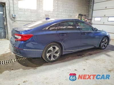 Trzecie zdjęcie samochodu z tyłu: 2018 HONDA ACCORD EXL VIN:1HGCV1F62JA201105 - miniatura
