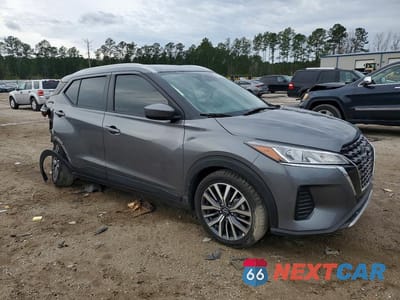 Czwarte zdjęcie samochodu z boku: 2023 NISSAN KICKS VIN:3N1CP5CV4PL562271 - miniatura