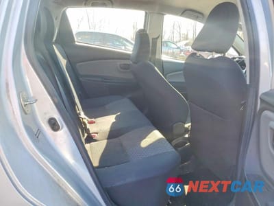 Zdjęcie 10 z 12 samochodu: 2017 TOYOTA YARIS 5-DOOR L VIN:VNKKTUD32HA078045 - miniatura