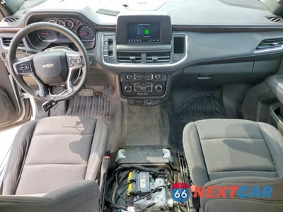 Zdjęcie 8 z 12 samochodu: 2022 CHEVROLET TAHOE C1500 VIN:1GNSCLED1NR247874 - miniatura
