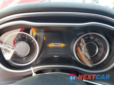Zdjęcie 9 z 12 samochodu: 2015 DODGE CHALLENGER R VIN:2C3CDZFJ2FH809594 - miniatura