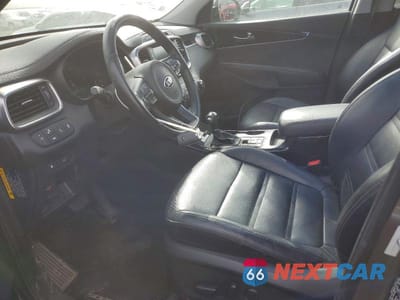 Zdjęcie 7 z 13 samochodu: 2017 KIA SORENTO VIN:5XYPH4A58HG232277 - miniatura