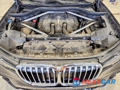 Zdjęcie 12 z 12 samochodu: 2019 BMW X7 XDRIVE50I VIN:5UXCX4C51KLS37832 - miniatura