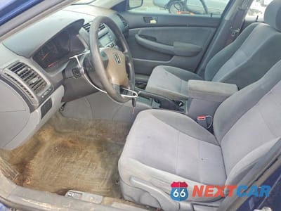 Zdjęcie 7 z 12 samochodu: 2003 HONDA ACCORD LX VIN:1HGCM56303A081632 - miniatura