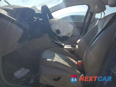 Zdjęcie 7 z 13 samochodu: 2012 FORD FOCUS SEL VIN:1FAHP3M28CL362579 - miniatura