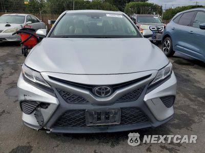 Piąte zdjęcie samochodu w środku: 2018 TOYOTA CAMRY L VIN:JTNB11HK5J3047294 - miniatura