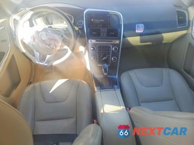 Zdjęcie 8 z 14 samochodu: 2015 VOLVO XC60 T5 PREMIER VIN:YV4612RK2F2727562 - miniatura