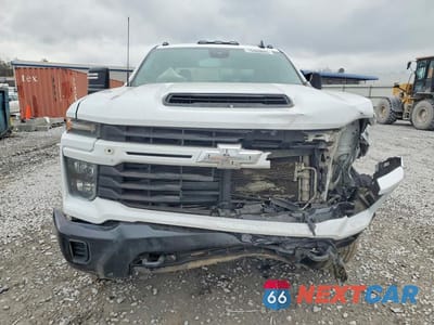 Piąte zdjęcie samochodu w środku: 2024 CHEVROLET SILVERADO K2500 CUSTOM VIN:1GC4YMEY9RF127629 - miniatura