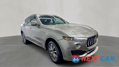 2017 MASERATI LEVANTE LUXURY ZN661XUL3HX264223 - główne zdjęcie licytacji z USA - miniatura