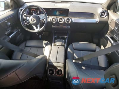 Zdjęcie 8 z 12 samochodu: 2021 MERCEDES-BENZ GLB 250 VIN:W1N4M4GB3MW162740 - miniatura