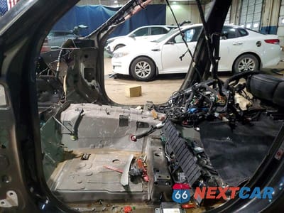 Zdjęcie 7 z 12 samochodu: 2025 LAND ROVER RANGE ROVER AUTOBIOGRAPHY VIN:SALK1BE90SA285278 - miniatura