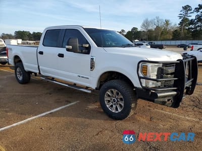 Czwarte zdjęcie samochodu z boku: 2019 FORD F250 SUPER DUTY VIN:1FT7W2BT8KEC19729 - miniatura