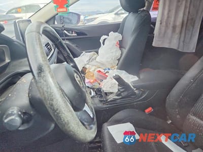 Zdjęcie 7 z 11 samochodu: 2016 MAZDA 3 TOURING VIN:JM1BM1M76G1341868 - miniatura