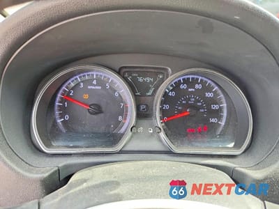 Zdjęcie 9 z 12 samochodu: 2018 NISSAN VERSA SV VIN:3N1CN7AP0JL839186 - miniatura