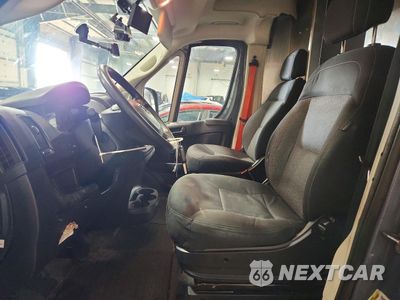 Zdjęcie 7 z 15 samochodu: 2021 RAM PROMASTER CARGO VAN VIN:3C6FRVJG5ME501267 - miniatura