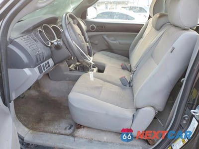 Zdjęcie 7 z 12 samochodu: 2011 TOYOTA TACOMA VIN:5TFPX4EN5BX001225 - miniatura