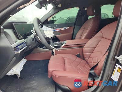 Zdjęcie 7 z 13 samochodu: 2026 BMW 740 I VIN:WBA23EH02TCW11889 - miniatura