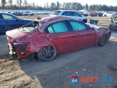 Trzecie zdjęcie samochodu z tyłu: 2018 ALFA ROMEO GIULIA TI Q4 VIN:ZARFAEEN1J7596999 - miniatura
