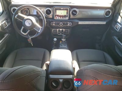 Zdjęcie 8 z 13 samochodu: 2020 JEEP WRANGLER UNLIMITED SAHARA VIN:1C4HJXEN7LW166756 - miniatura