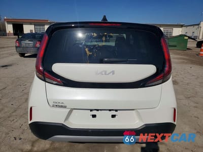 Zdjęcie 6 z 11 samochodu: 2024 KIA SOUL EX VIN:KNDJ33AU6R7904437 - miniatura