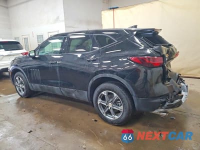 Drugie zdjęcie samochodu z przodu: 2025 CHEVROLET BLAZER 2LT VIN:3GNKBHR43SS266008 - miniatura