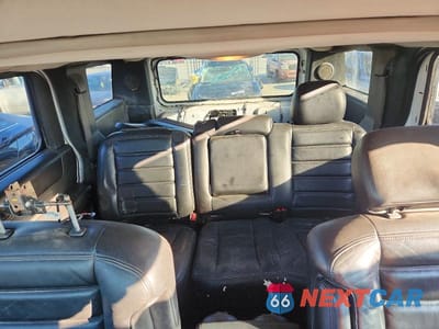 Zdjęcie 10 z 12 samochodu: 2007 HUMMER H2 VIN:5GRGN23U17H104677 - miniatura