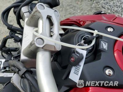 Zdjęcie 8 z 9 samochodu: 2019 HONDA CB1000 RA VIN:JH2SC8019KK100054 - miniatura