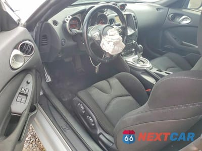 Zdjęcie 8 z 12 samochodu: 2016 NISSAN 370Z BASE VIN:JN1AZ4EH9GM931229 - miniatura