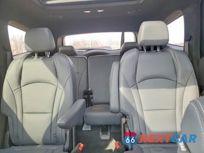 Zdjęcie 10 z 12 samochodu: 2022 BUICK ENCLAVE ESSENCE VIN:5GAERBKW4NJ160006 - miniatura