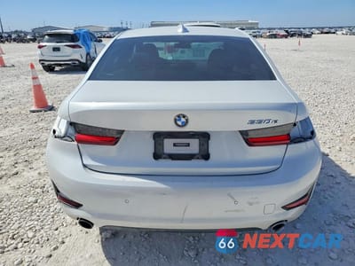 Zdjęcie 6 z 12 samochodu: 2021 BMW 330E VIN:3MW5P7J00M8B69100 - miniatura