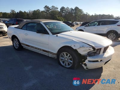 Czwarte zdjęcie samochodu z boku: 2007 FORD MUSTANG VIN:1ZVFT84N575353494 - miniatura