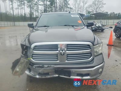 Piąte zdjęcie samochodu w środku: 2016 RAM 1500 SLT VIN:3C6RR7LT8GG344619 - miniatura