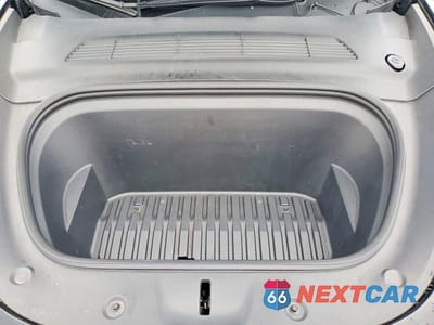 Zdjęcie 11 z 12 samochodu: 2022 TESLA MODEL Y VIN:7SAYGDEE5NF506414 - miniatura