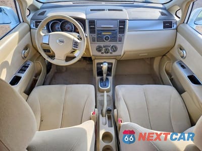 Zdjęcie 8 z 12 samochodu: 2009 NISSAN VERSA S VIN:3N1BC13E59L478558 - miniatura