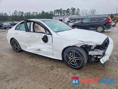 Czwarte zdjęcie samochodu z boku: 2023 MERCEDES-BENZ C 300 4MATIC VIN:W1KAF4HB7PR147735 - miniatura
