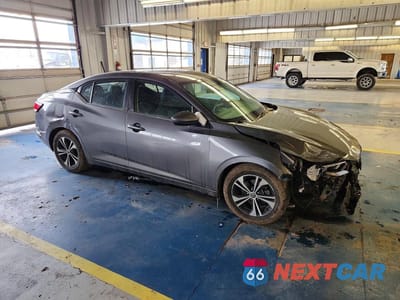 Czwarte zdjęcie samochodu z boku: 2021 NISSAN SENTRA SV VIN:3N1AB8CV6MY256534 - miniatura