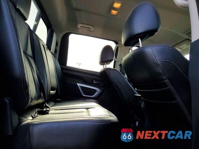 Zdjęcie 10 z 12 samochodu: 2019 NISS TITAN VIN:1N6AA1E62KN504556 - miniatura