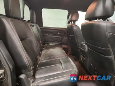 Zdjęcie 10 z 11 samochodu: 2019 NISS TITAN VIN:1N6AA1E5XKN517160 - miniatura