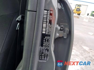 Zdjęcie 14 z 14 samochodu: 2020 JEEP RENEGADE LATITUDE VIN:ZACNJBBB7LPL76686 - miniatura