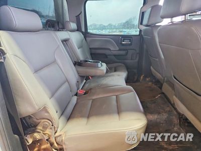 Zdjęcie 10 z 13 samochodu: 2018 CHEVROLET SILVERADO K2500 HEAVY DUTY VIN:1GC1KUEG8JF132062 - miniatura