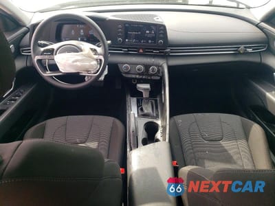 Zdjęcie 8 z 12 samochodu: 2026 HYUNDAI ELANTRA SE VIN:KMHLL4DG2TU145861 - miniatura