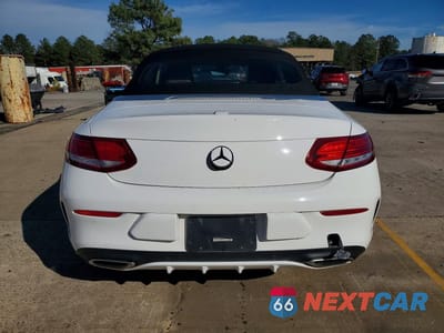 Zdjęcie 6 z 11 samochodu: 2018 MERCEDES-BENZ C 300 VIN:WDDWK4JB0JF706840 - miniatura