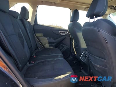 Zdjęcie 11 z 14 samochodu: 2019 SUBARU FORESTER PREMIUM VIN:JF2SKAGC5KH488411 - miniatura