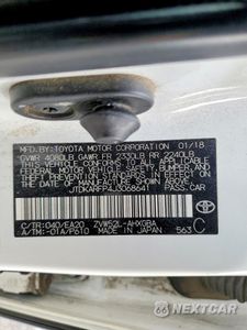 Zdjęcie 12 z 13 samochodu: 2018 TOYOTA PRIUS PRIME VIN:JTDKARFP4J3068641 - miniatura